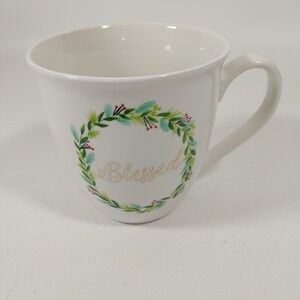 Holiday Style Blessed Ceramic Mug 22oz White Green‎ Wreath Coffee Tea